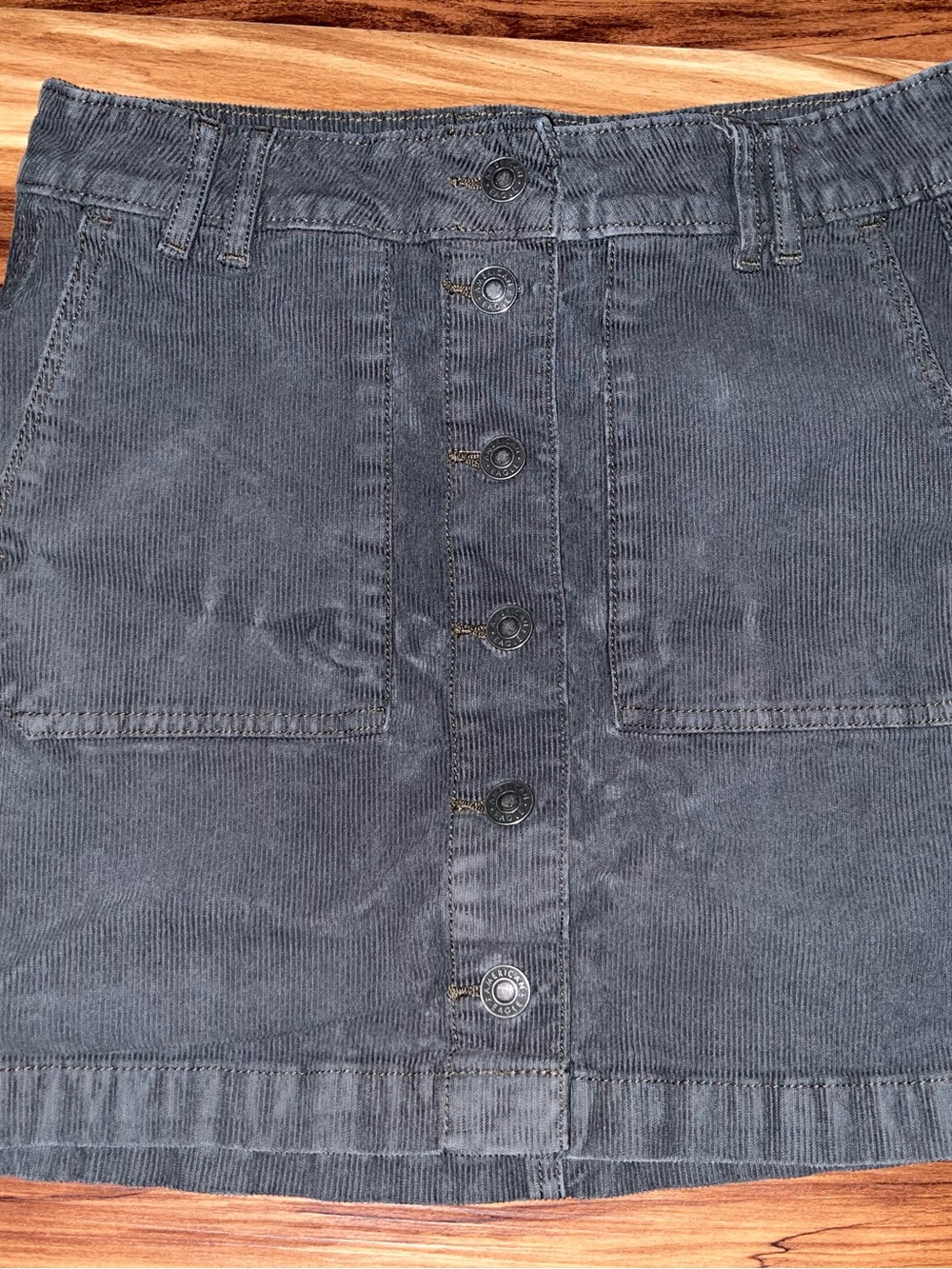 American Eagle Outfitters Button-Front Mini Skirt in Charcoal Gray
